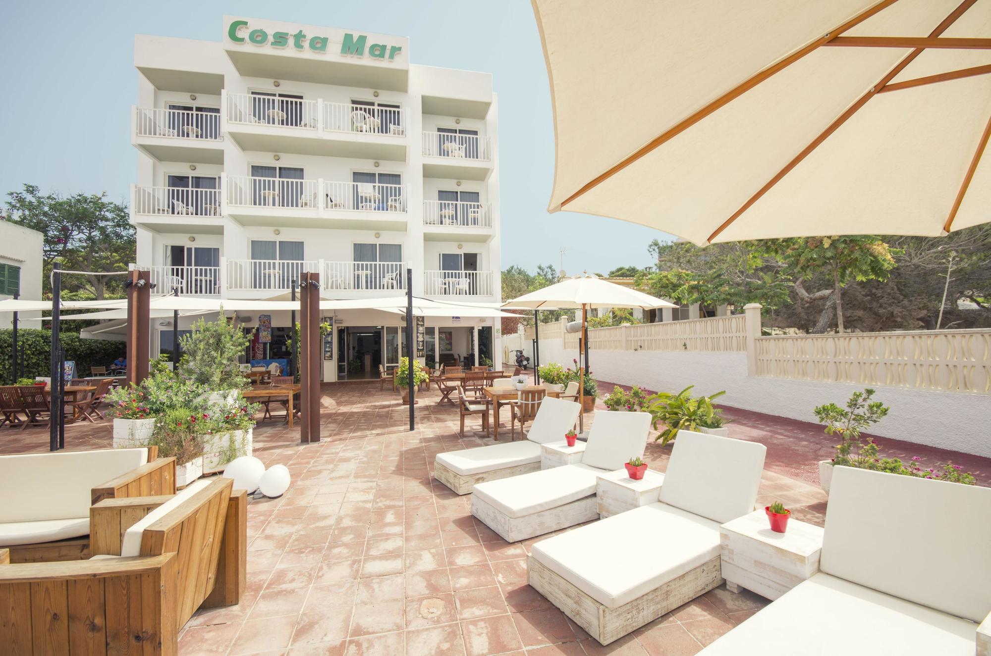 Wi-Ki-Woo (Adults Only) Aparthotel Sant Antoni de Portmany Exterior foto