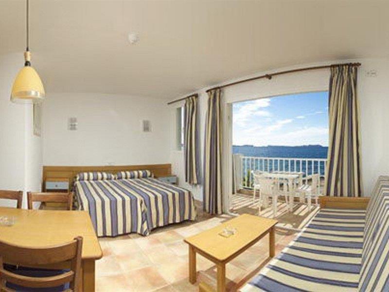 Wi-Ki-Woo (Adults Only) Aparthotel Sant Antoni de Portmany Exterior foto
