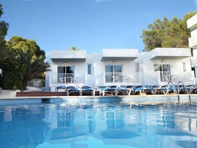 Wi-Ki-Woo (Adults Only) Aparthotel Sant Antoni de Portmany Exterior foto