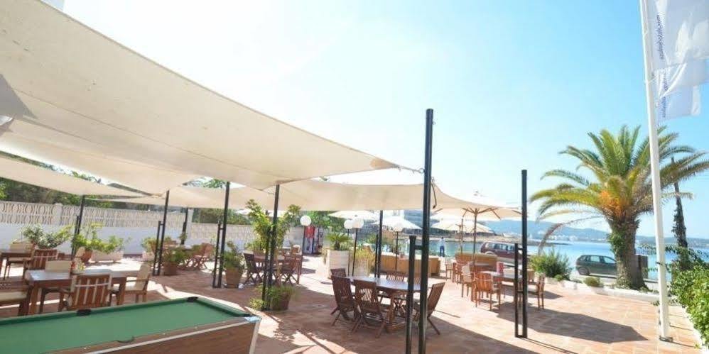 Wi-Ki-Woo (Adults Only) Aparthotel Sant Antoni de Portmany Exterior foto